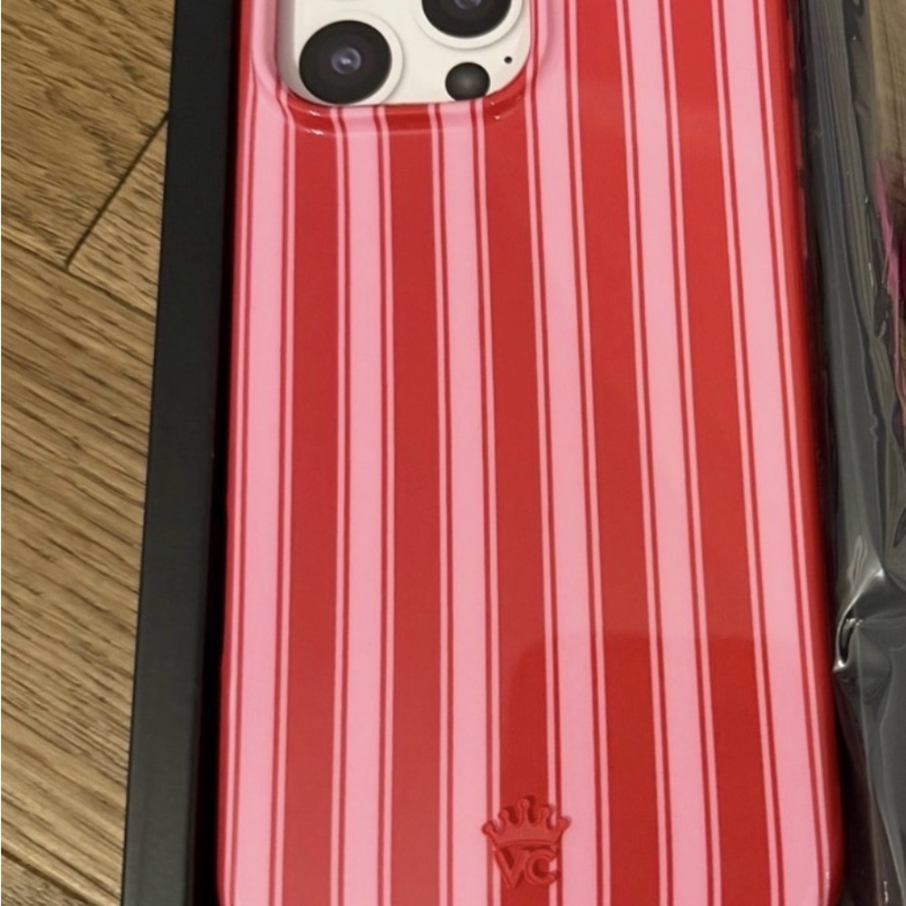Red and Pink Striped velvet caviar iPhone16 pro max  Case new in box